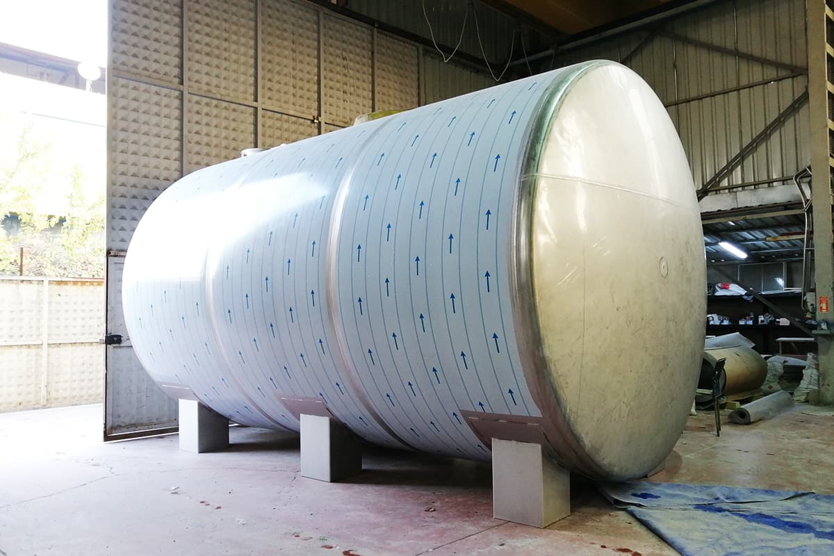 horizontal stainless steel water tanks