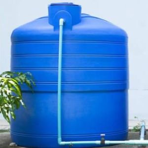 How to connect a water tank to your roof for rainwater harvesting?