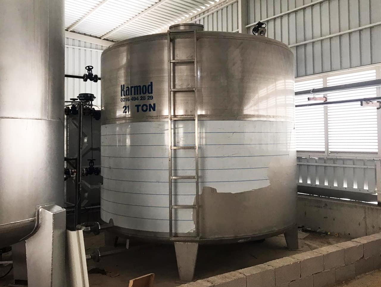 vertical stainless steel water tanks